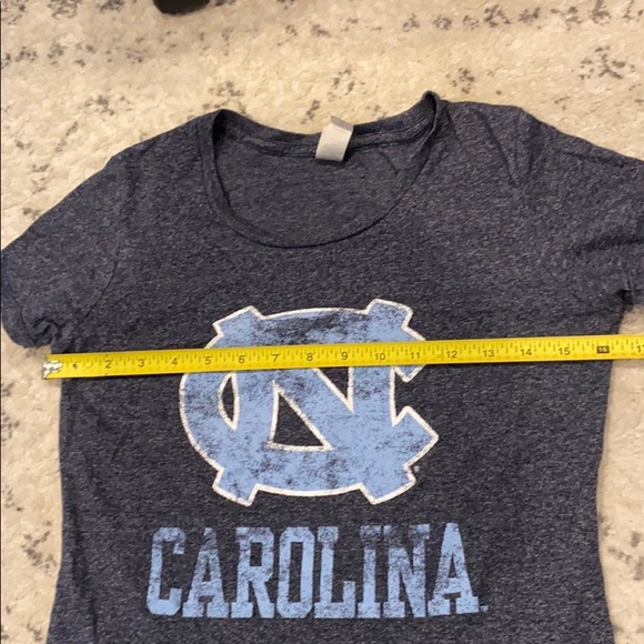 UNC North Carolina tee shirt (t-shirt) - Picture 3 of 6